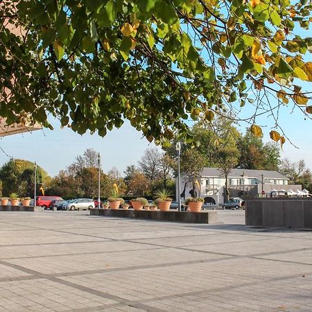 Residence "Le Velodrome" Мобюж Екстериор снимка